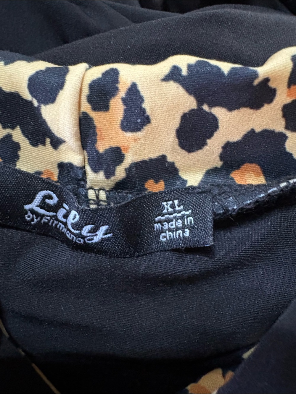 Lily Black Jogger Set with Leopard Print Accent; Size XL - Picture 8 of 8
